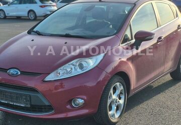 Ford Fiesta 70.000 km 5.450 &euro; Frankfurt am Main 65933