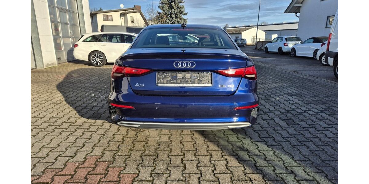 Audi A3 35 TDI advanced Rückfahrkamera, Navigation, App 111.100 km 20.990 &euro; Rodgau 63110