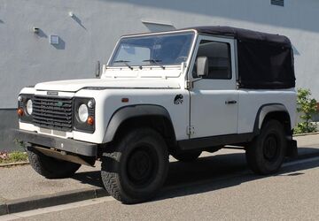 Land Rover Defender 185.000 km 22.900 &euro; Gustavsburg 65462