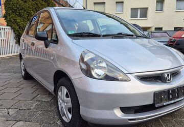 Honda Jazz 165.130 km 2.500 &euro; Neu-Isenburg 63263