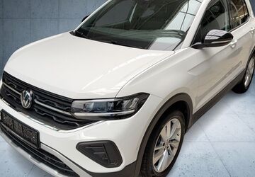 VW T-Cross 25.700 km 24.680 &euro; Frankfurt am Main 60528