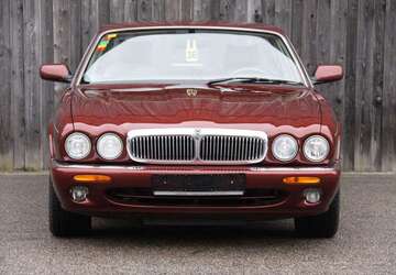 Jaguar XJ 91.500 km 31.999 &euro; Heppenheim 64646