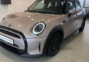 Mini One 60.032 km 17.899 &euro; Hofheim 65719