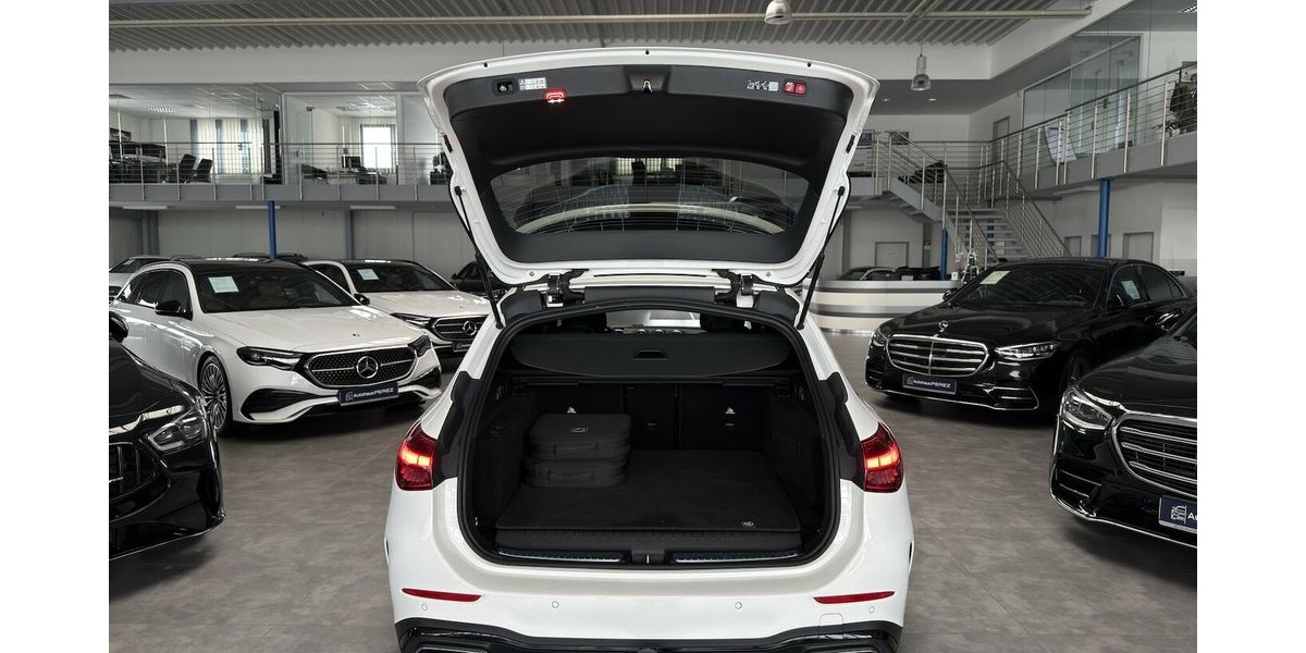 Mercedes-Benz C 300 T e AMG PREMIUM+ -FAHRASSISTENZ+ -AHK-PANO 24.998 km 49.889 &euro; Groß-Umstadt 64823