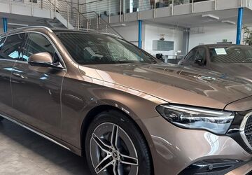 Mercedes-Benz E 300 4.940 km 58.789 &euro; Groß-Umstadt 64823