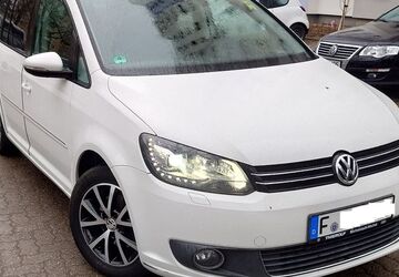 VW Touran 210.000 km 6.100 &euro; Frankfurt am main 60435