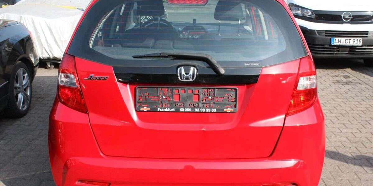 Honda Jazz 148.000 km 3.900 &euro; Frankfurt 65933