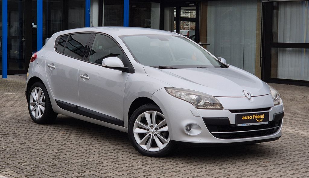 Renault Megane 109.000 km 6.999 &euro; Rüsselsheim 65428