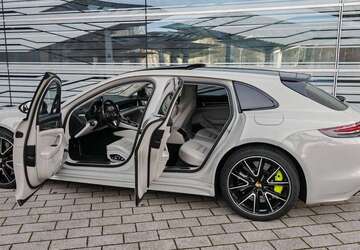 Porsche Panamera 45.000 km 99.990 &euro; Frankfurt am/Main 60389