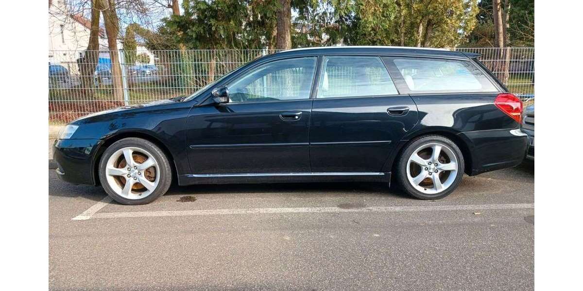 Subaru Legacy 259.000 km 5.990 &euro; Rüsselsheim 65428