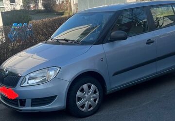 Skoda Fabia 96.000 km 3.300 &euro; Frankfurt 60433
