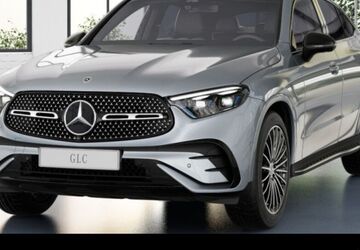 Mercedes-Benz GLC 200 9.900 km 60.300 &euro; Frankfurt 60488