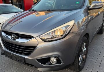 Hyundai ix35 118.862 km 10.999 &euro; FRANKFURT AM MAIN 60488