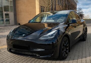 Tesla Model Y 36.000 km 34.499 &euro; Bischofsheim 65474