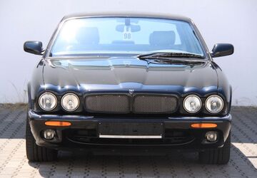Jaguar XJR 112.600 km 34.999 &euro; Heppenheim 64646