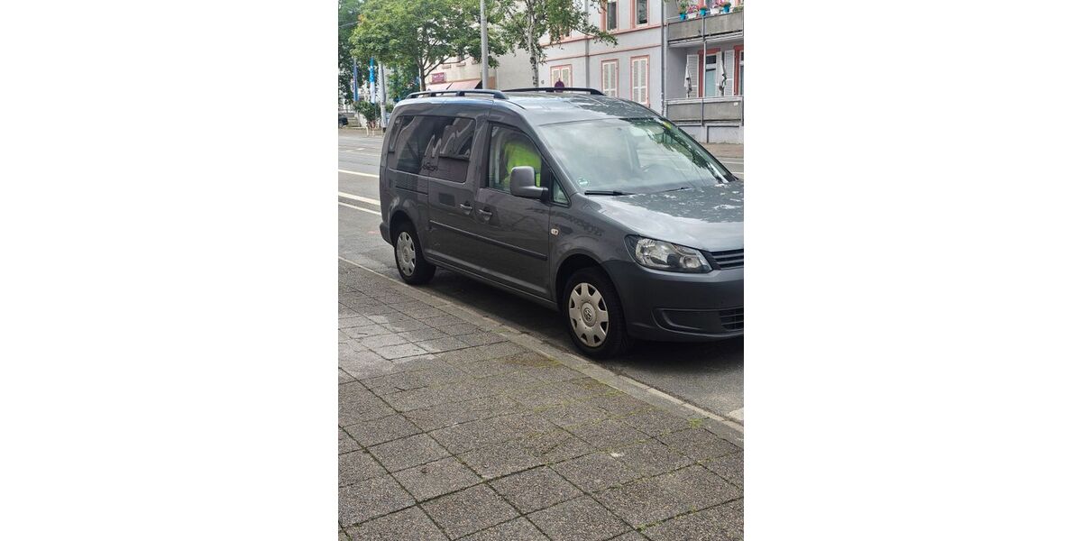 VW Caddy 219.000 km 5.800 &euro; Darmstadt 64285