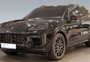 Porsche Cayenne 12.900 km 142.990 &euro; Frankfurt 60314