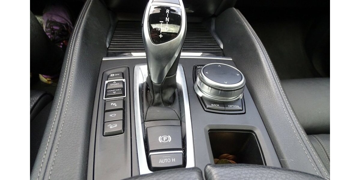 BMW X6 40 d M Sportpaket, Navi, Standheizung, Head-up, 128.461 km 37.890 &euro; Rodgau 63110