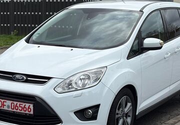 Ford Grand C-Max 233.490 km 4.800 &euro; Offenbach am Main 63071