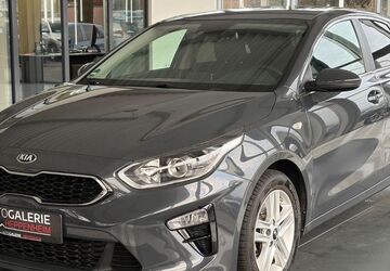 Kia ceed / Ceed 63.000 km 15.950 &euro; Heppenheim 64646