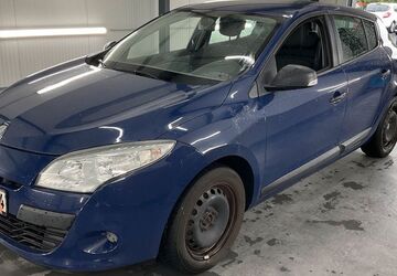 Renault Megane 118.000 km 3.490 &euro; Frankfurt am Main 65933