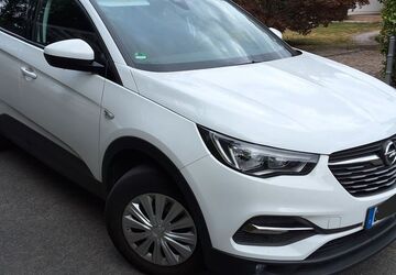 Opel Grandland (X) 80.000 km 10.900 &euro; Dreieich 63303