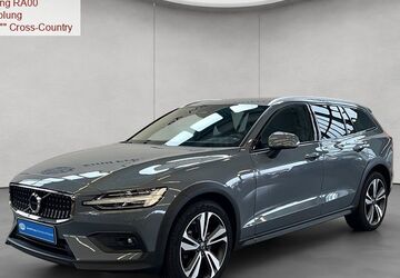 Volvo V60 Cross Country 62.313 km 36.450 &euro; Frankfurt am Main 60486