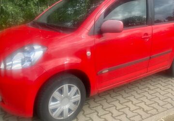 Daihatsu Sirion 143.000 km 750 &euro; Lorsch 64653