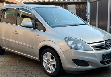Opel Zafira 173.354 km 2.600 &euro; Frankfurt Am Main 60386