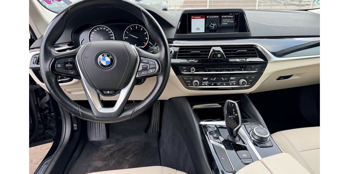 BMW 540i xDrive/Leder/Scheckh/Top 159.000 km 21.990 &euro; Frankfurt 60386