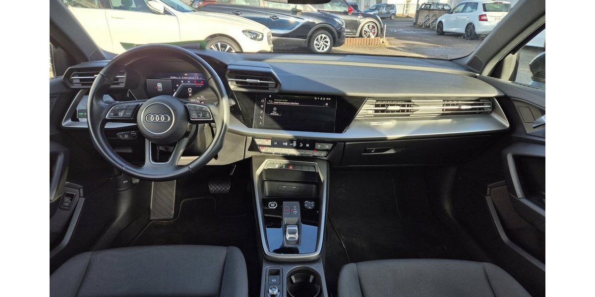 Audi A3 35 TDI advanced Navigation, AHK, AppleCarplay 75.200 km 21.900 &euro; Rodgau 63110