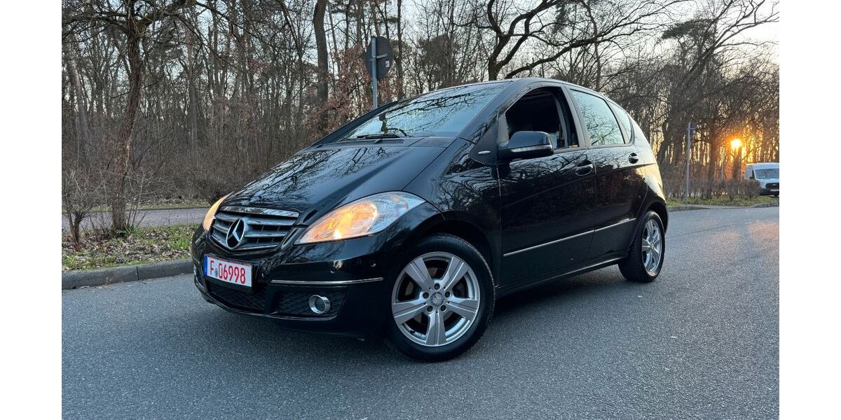 Mercedes-Benz A 180 89.000 km 9.590 &euro; Frankfurt 65929