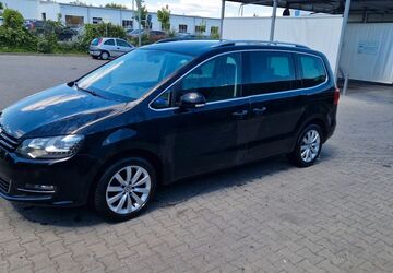 VW Sharan 211.000 km 10.900 &euro; Rüsselsheim 65428
