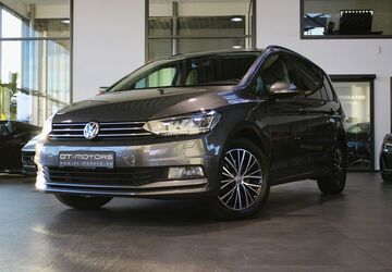 VW Touran 140.500 km 17.300 &euro; Griesheim/Darmstadt 64347