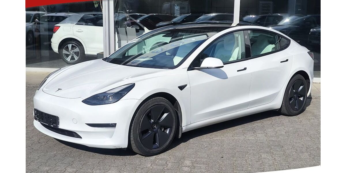 Tesla Model 3 80.494 km 25.950 &euro; Dieburg 64807