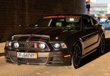 Ford Mustang 138.500 km 18.950 &euro; Frankfurt 60599