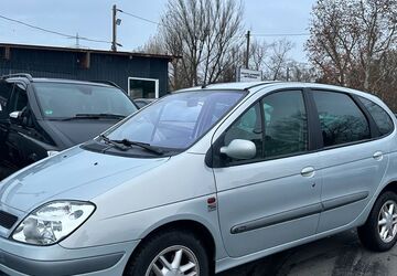 Renault Scenic 59.632 km 3.499 &euro; Frankfurt am Main 60486