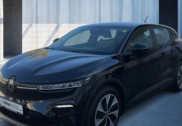 Renault Megane E-TECH 16.790 km 25.890 &euro; Frankfurt / Main 60314