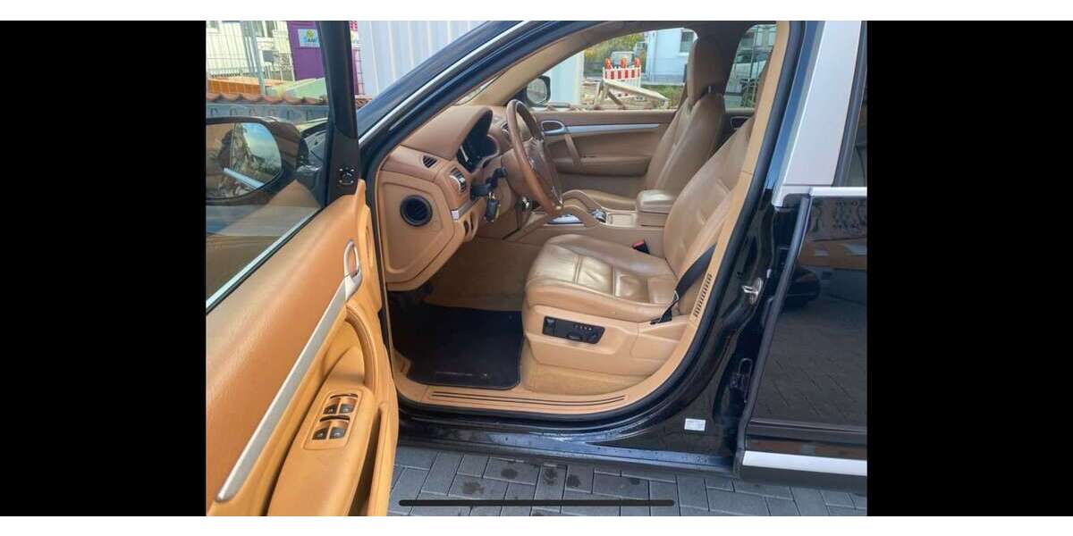 Porsche Cayenne 298.000 km 9.890 &euro; Frankfurt am Main 60327