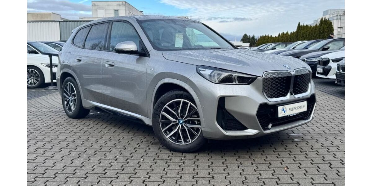 BMW iX1 43.544 km 36.488 &euro; Rödermark 63322