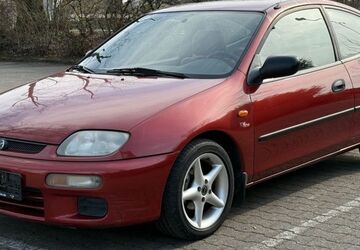 Mazda 323 82.000 km 2.950 &euro; Rüsselsheim 65428