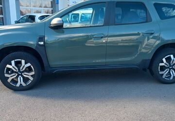 Dacia Duster 74.800 km 17.990 &euro; Rüsselsheim 65428