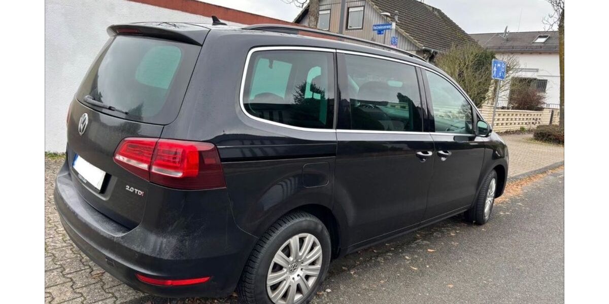 VW Sharan 252.000 km 9.100 &euro; Frankfurt 60599
