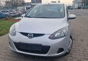Mazda 2 85.000 km 3.200 &euro; Dietzenbach 63128