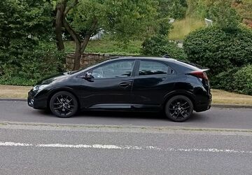 Honda Civic 120.125 km 13.900 &euro; Frankfurt am Main 60437