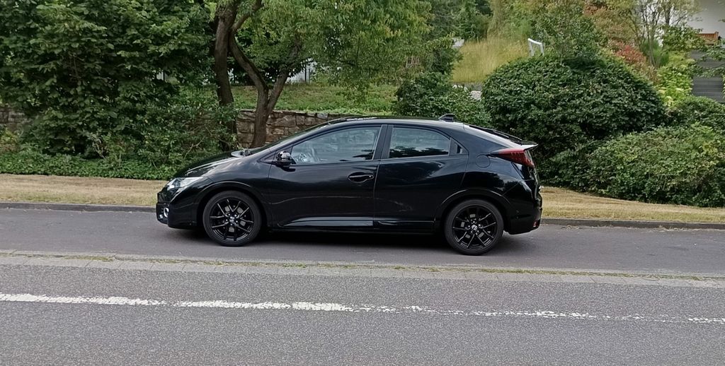 Honda Civic 121.947 km 13.900 &euro; Frankfurt am Main 60437