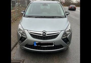 Opel Zafira Tourer 142.000 km 7.400 &euro; Obertshausen 63179