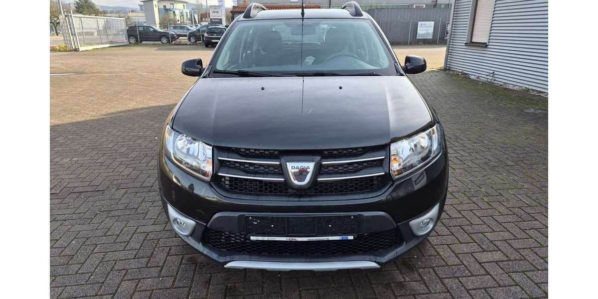 Dacia Sandero 118.000 km 6.990 &euro; Einhausen 64683