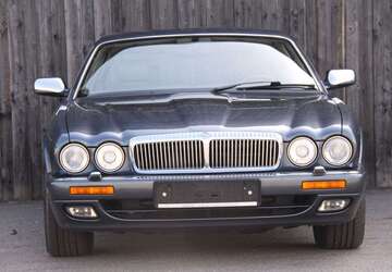 Jaguar Daimler 114.200 km 44.999 &euro; Heppenheim 64646