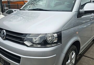 VW T5 Transporter 262.000 km 13.500 &euro; Hattersheim 65795